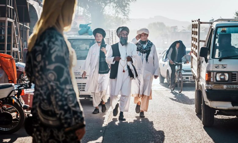 Dozens of Young Women Detained in Kabul: Outrage Erupts Among Activists