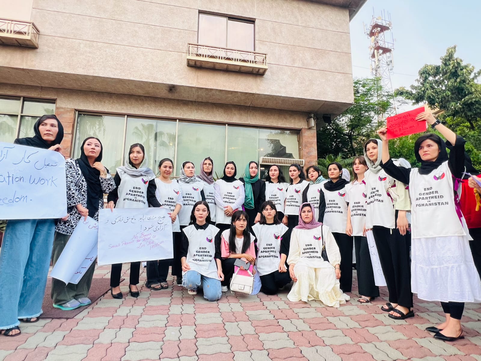 Four Years After the Fall: Afghan Women’s Protest Movements in Exile – From Resistance to Rewriting Destiny