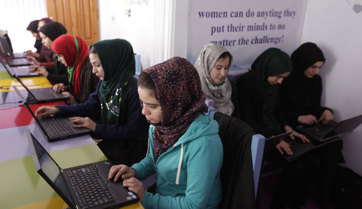 Internet Restrictions in Afghanistan: Silencing Women, Enforcing a Single Narrative