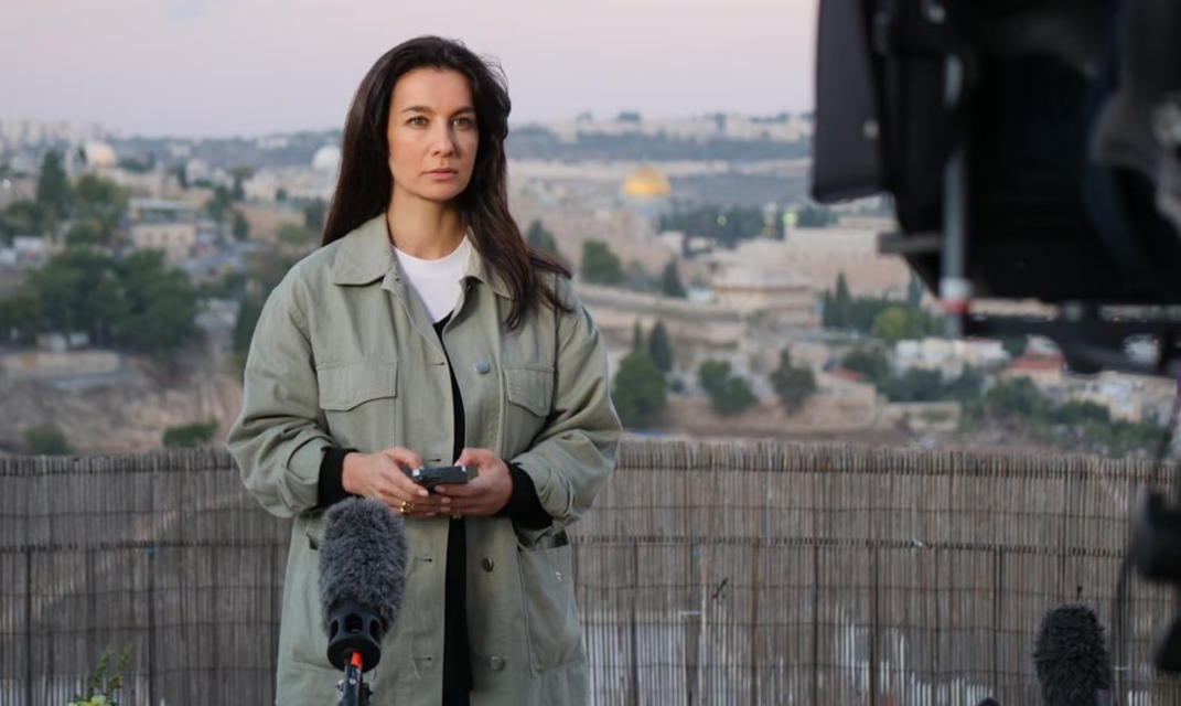 Yalda Hakim Wins Presenter of the Year Award